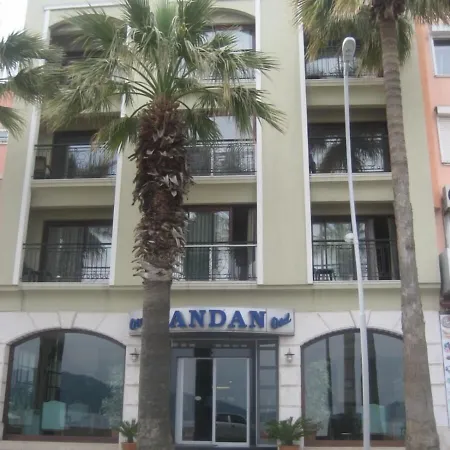 Szálloda Candan