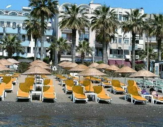 Candan Hotel 2*