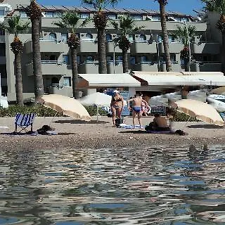 Hotel Candan 2*