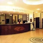 Candan Otel 2*