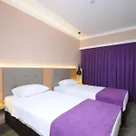 Candan Marmaris