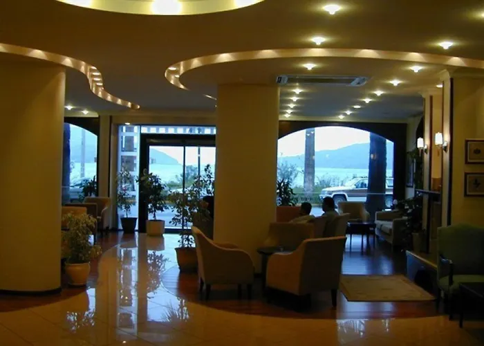 Candan 2* マルマリス